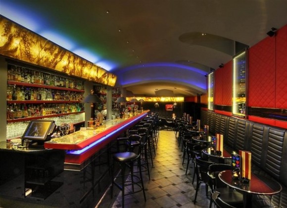 Prague nightlife Bugsy's Bar