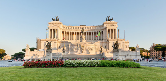 Rome sightseeing visit Victorian altare della patria