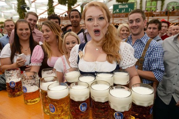 Oktoberfest guide how to get beer hours