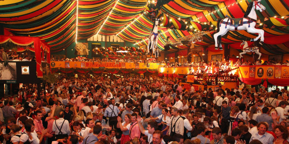 Oktoberfest guide how to get beer Hippodrom times