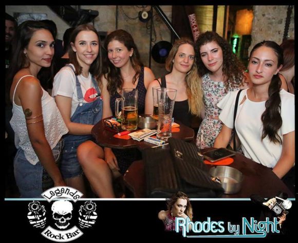 Bar de Rock de lendas de vida nocturna de Rhodes