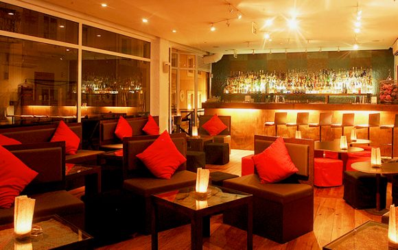 Lisbon nightlife Cinco Lounge