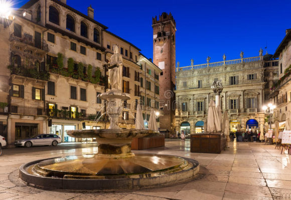 Le migliori 10 cose da fare e vedere a Verona Piazza delle Erbe