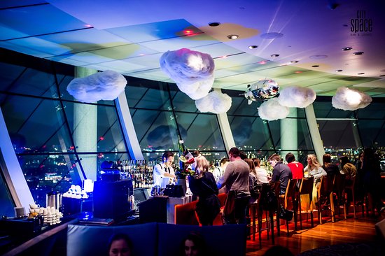 Nightlife Moscow City Space Bar