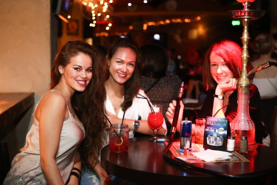 Nightlife Moscow Papas Bar and Grill
