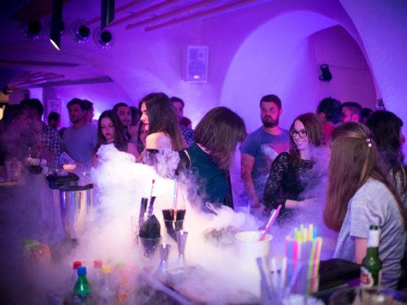 Nightlife Bar Momix Santorini Thira