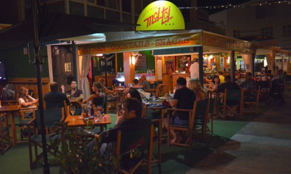 Nightlife Menorca Mai-Tai Cocktail Bar Son Bou