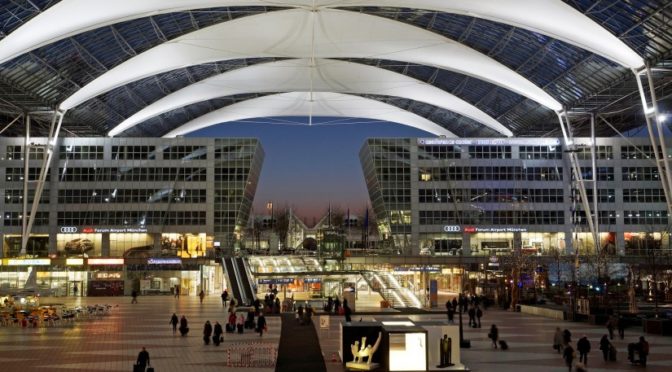How to get to Stuttgart airport transport links the city center