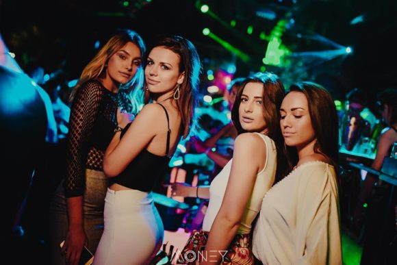 Nightlife Belgrade Money Club girls
