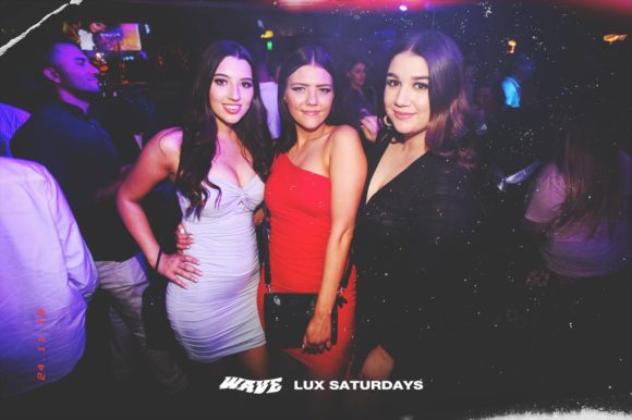 Nightlife Melbourne LUX Nightclub girls