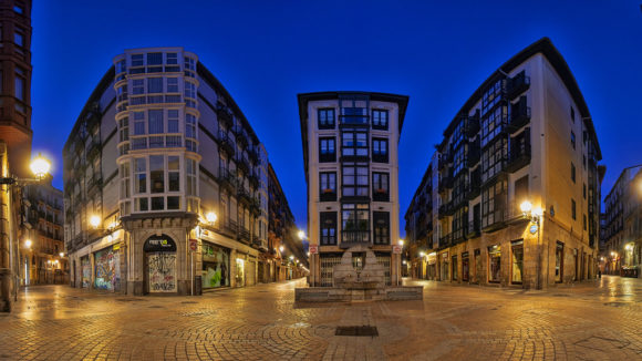 Noite Bilbao Casco Viejo
