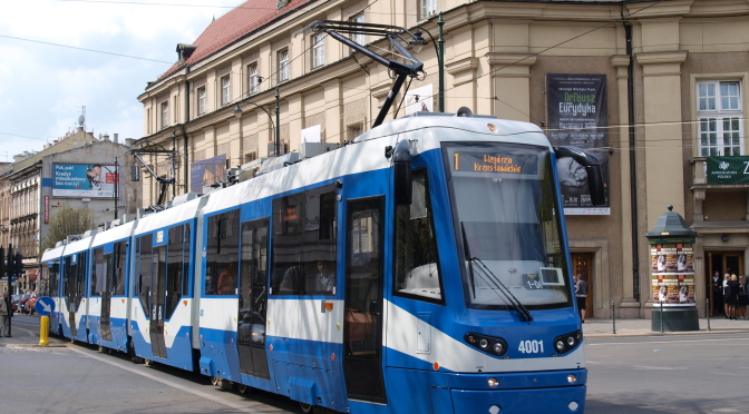 Krakow: how to get to the transport center and connections to Balice and Katowice airports