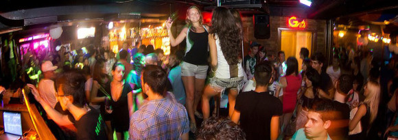 nightlife Malta Footloose Fun Bar St Julians Paceville