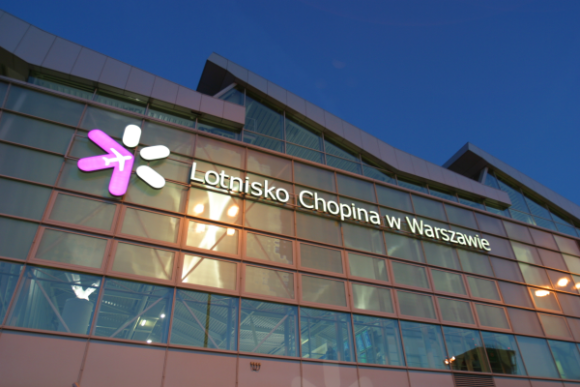 Warsaw Chopin Airport links Warsaw city centre