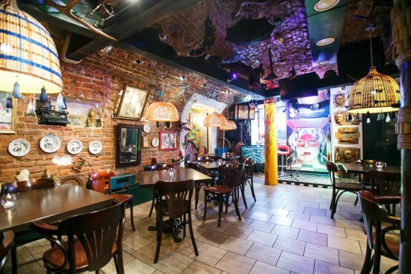 Nightlife St. Petersburg Sunduk Art Cafe