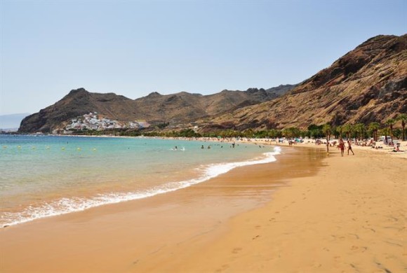 Tenerife&#39;s most beautiful beaches Las Teresitas beach