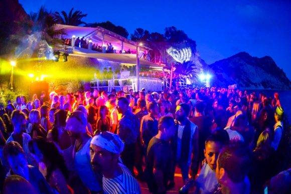 Natteliv Ibiza Disco Amante Beach Club