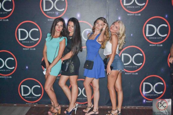 Vida nocturna Rodas Faliraki DC Girls Club