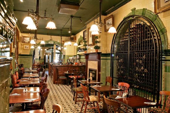 vita notturna Manchester Mr Thomas’s Chop House