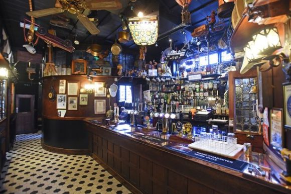vita notturna Liverpool Peter Kavanagh’s