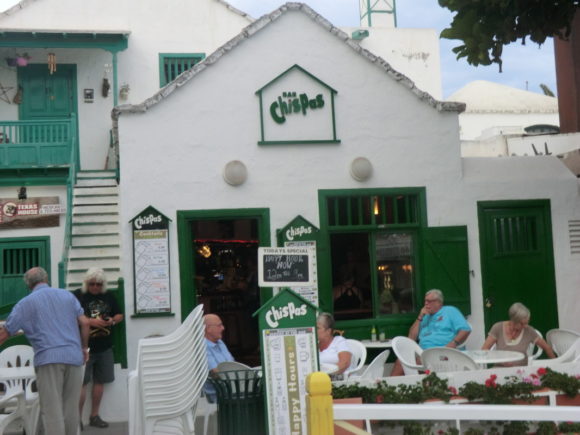 nattliv Lanzarote Chispas Bar Costa Teguise