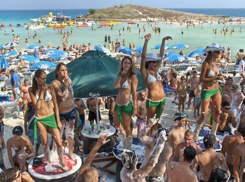 Natteliv Cypern Ayia Napa Nissi Bay Beach Bar