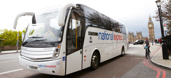 London Heathrow lufthavnsforbindelser med National Express-bus