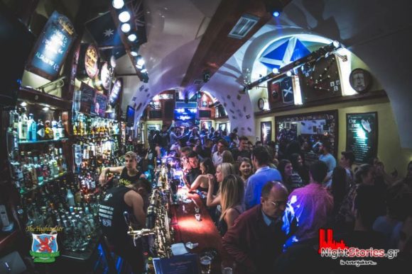 Nightlife Santorini Highlander Bar Thira