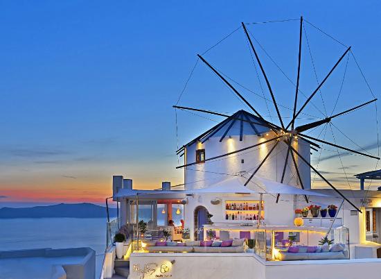 Vida Noturna Santorini Mylos Bar &amp; Restaurante Thira