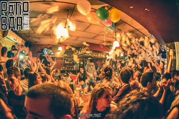 Vida nocturna Tel Aviv Patio Bar