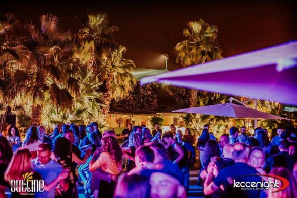 Nightlife Salento Outline Pool and Disco Lecce