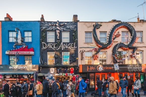 Mit kell látni Londonban, mit érdemes ellátogatni Camden Townba