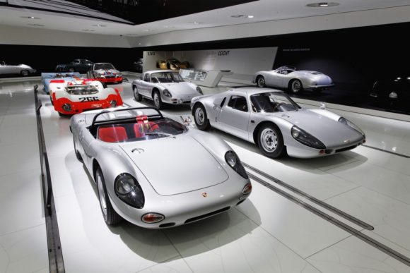 Wat te zien in Stuttgart wat te bezoeken Porsche Museum