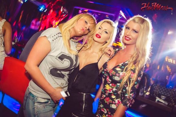 Nattliv Belgrad Hot Mess Kvinnor