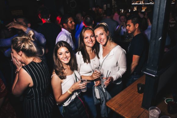 Vita notturna Sydney Scruffy Murphy’s ragazze
