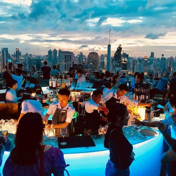 Nachtleven Bangkok Octave Bar op het dak