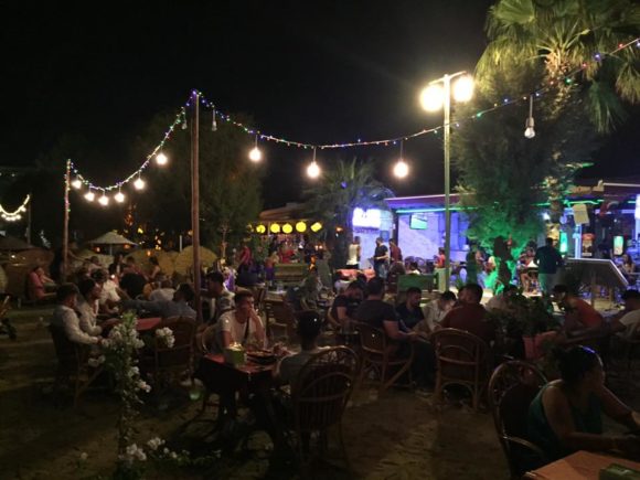Vita notturna Bodrum Roy’s Place Karaoke Bar