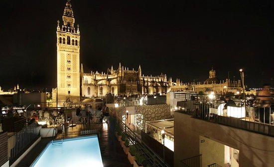 Nightlife Seville La Terraza de EME