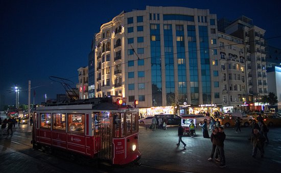 Istanbul Taksim nightlife