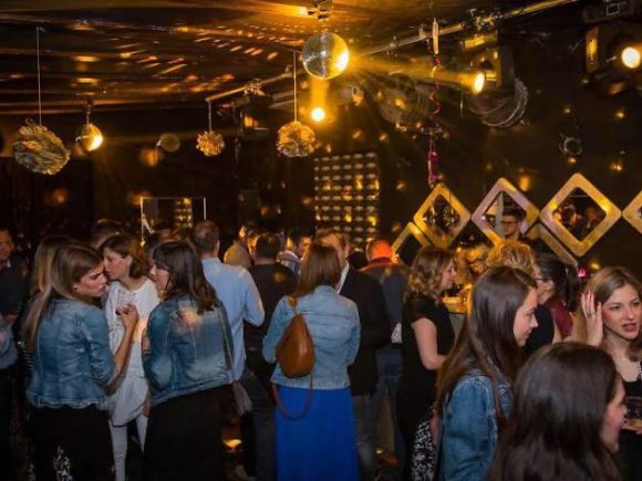 Vida nocturna Zagreb Discoteca Saloon