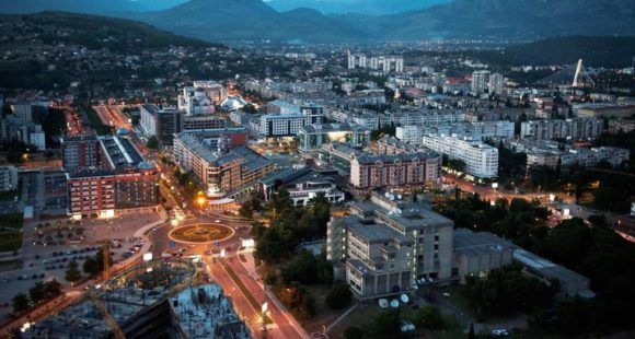 Podgorica natteliv om natten