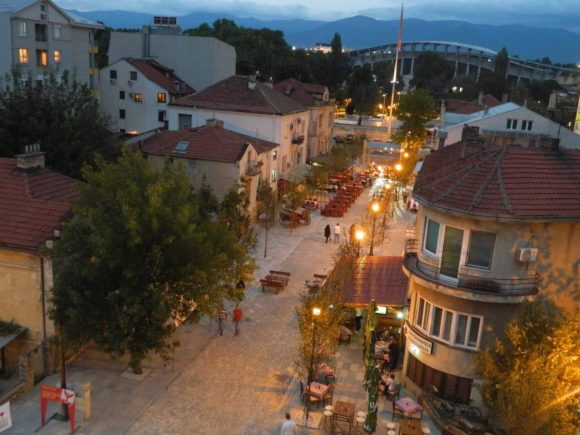 Vida noturna Skopje Debar Maalo