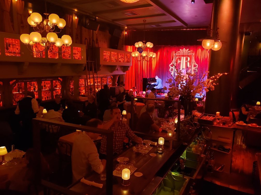 New York nightlife The Flatiron Room