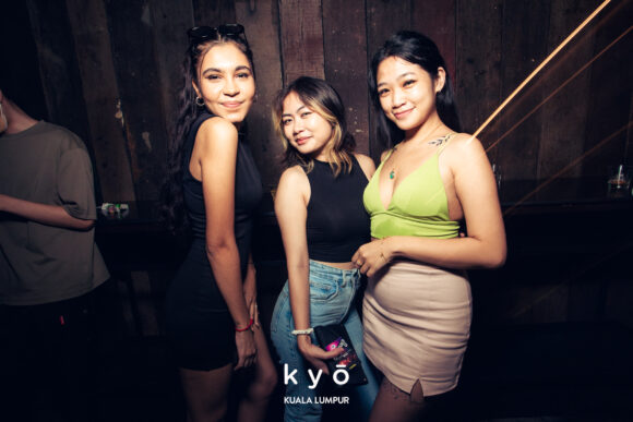 Nattliv Kuala Lumpur Club Kyo KL Malaysiska tjejer