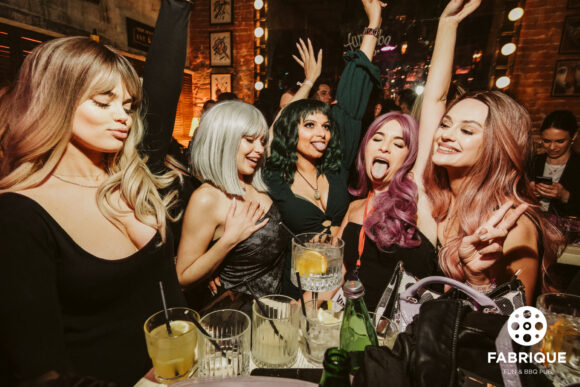 Nightlife Split Fabrique Pub party Croatian girls