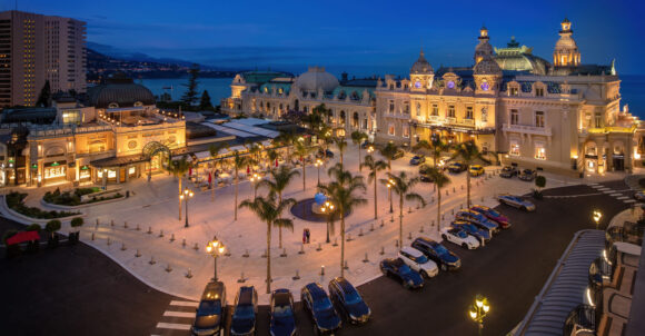 Nocne życie Monako i kasyno Monte Carlo w Monte Carlo