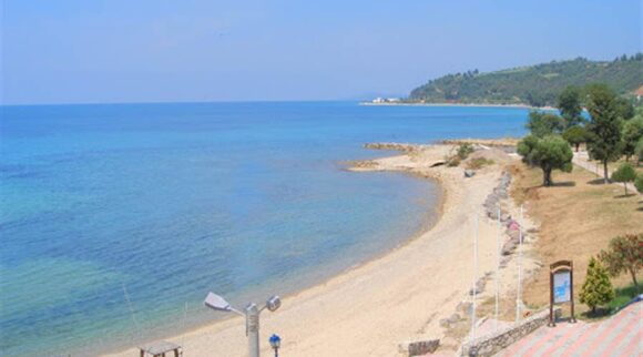 Mooiste stranden van Thessaloniki Agia Paraskevi