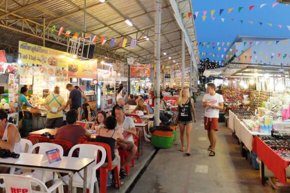 Nocne życie Koh Samui Chaweng Street