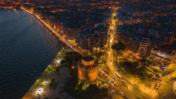 Vida Noturna Thessaloniki à noite