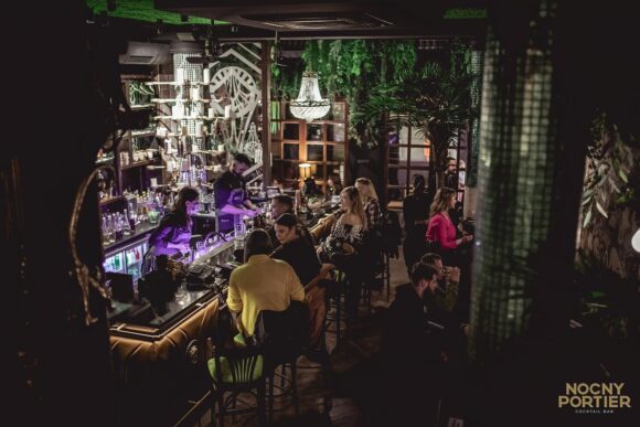 Vida Noturna Lublin Nocny Portier Cocktail Bar